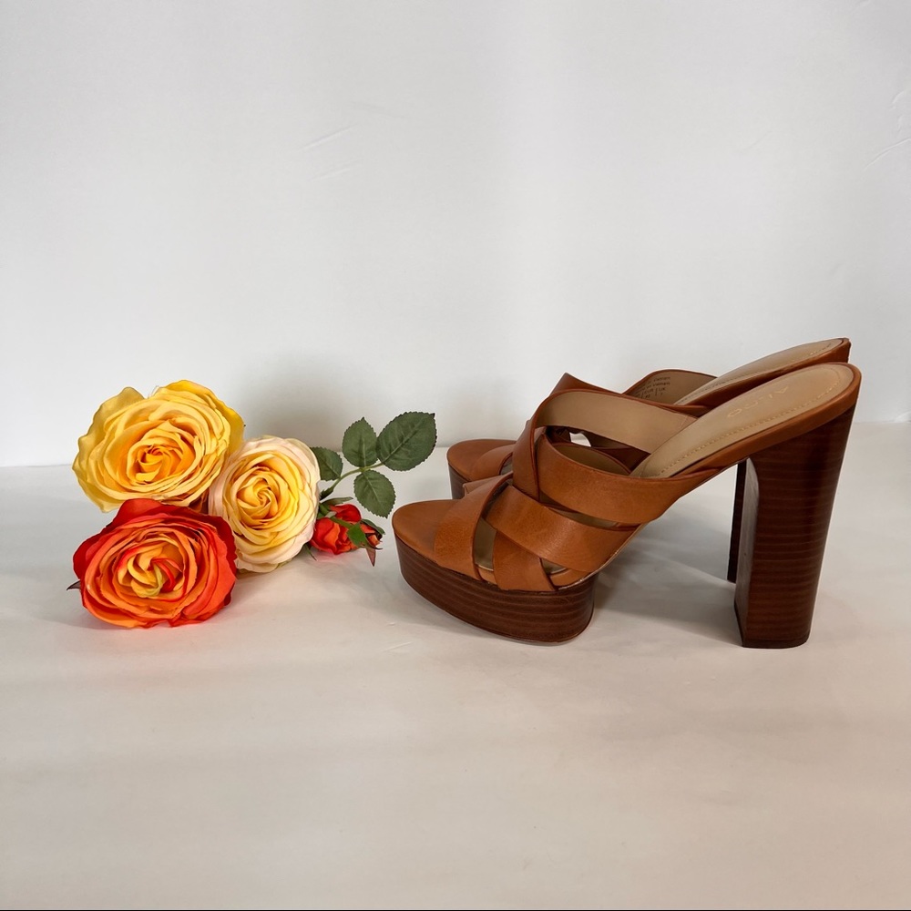 Also heels size 9